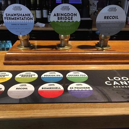 The Volunteer Inn Wantage Luaran gambar